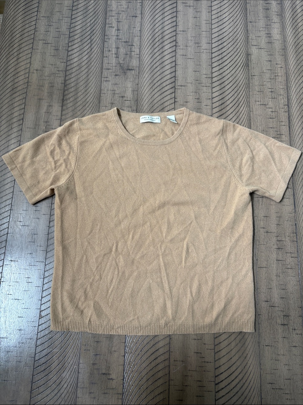 Lord & Taylor 100% Cashmere  Short Sleeve Knit Tee in Camel